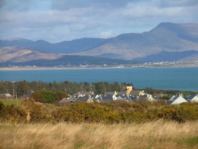 The Skellig & Hostal *